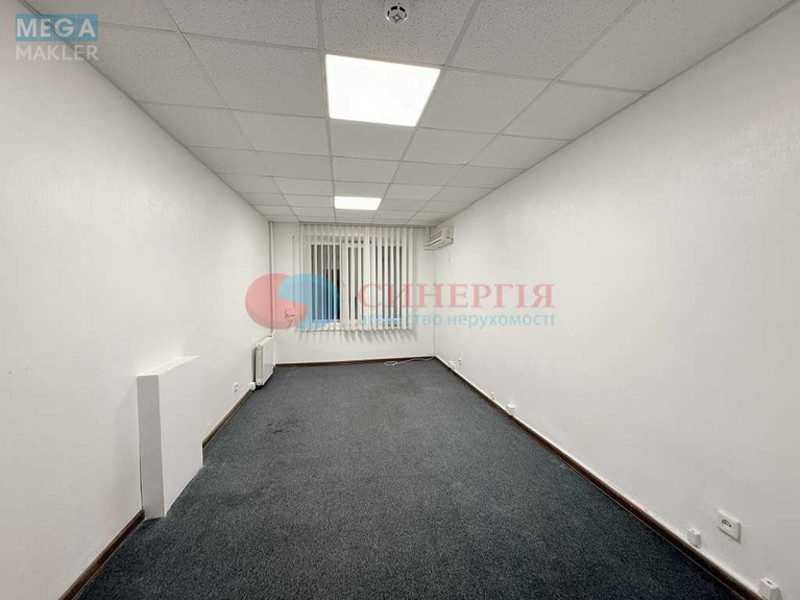 Продаж комерційної нерухомості, 360&nbsp;кв.м, под офис, <a class="location-link" href="/kiev/" title="Недвижимость Київ">Київ</a>, <a class="location-link" href="/kiev/pecherskij/" title="Недвижимость Печерський район">Печерський р-н</a>, Костя Гордієнка пров., 2а (изображение 11)