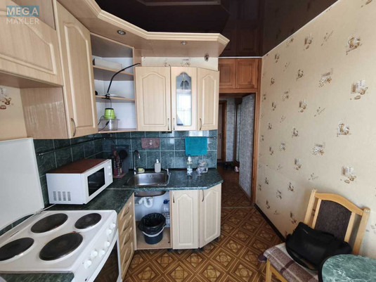 Продаж 1 кімнатної квартири (34/18/7), 7 пов. 9 пов. будинку, <a class="location-link" href="/kiev/" title="Недвижимость Київ">Київ</a>, <a class="location-link" href="/kiev/svyatoshinskij/" title="Недвижимость Святошинський район">Святошинський р-н</a>, Генерала Наумова вул., 19 (изображение 4)