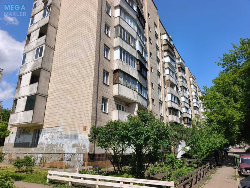 Продаж 1 кімнатної квартири (34/18/7), 7 пов. 9 пов. будинку, <a class="location-link" href="/kiev/" title="Недвижимость Київ">Київ</a>, <a class="location-link" href="/kiev/svyatoshinskij/" title="Недвижимость Святошинський район">Святошинський р-н</a>, Генерала Наумова вул., 19 (изображение 22)
