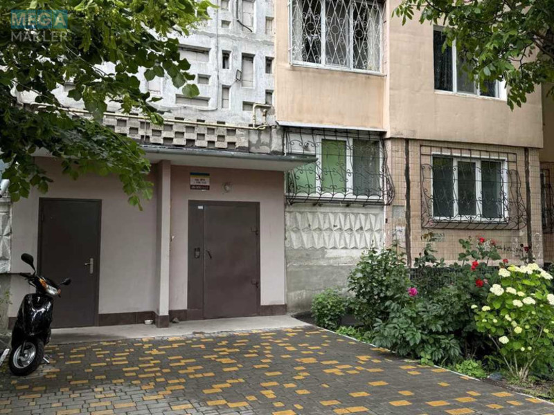 Продаж 1 кімнатної квартири (35/18/9), 8 пов. 9 пов. будинку, <a class="location-link" href="/odessa/" title="Недвижимость Одеса">Одеса</a>, <a class="location-link" href="/odessa/suvorovskij/" title="Недвижимость Суворовський район">Суворовський р-н</a>, князя Володимира Великого, 80 (изображение 2)