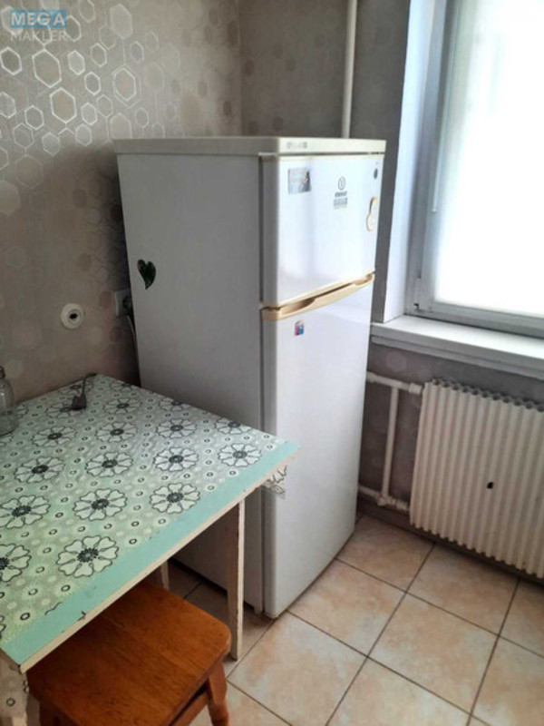 Оренда 2 кімнатної квартири, <a class="location-link" href="/kiev/" title="Недвижимость Київ">Київ</a>, <a class="location-link" href="/kiev/svyatoshinskij/" title="Недвижимость Святошинський район">Святошинський р-н</a>, Якуба Коласа вул., 21 (изображение 9)