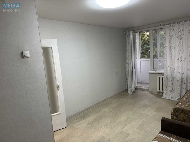 Оренда 1 кімнатної квартири, <a class="location-link" href="/kiev/" title="Недвижимость Київ">Київ</a>, <a class="location-link" href="/kiev/svyatoshinskij/" title="Недвижимость Святошинський район">Святошинський р-н</a>, Академіка Корольова вул. (изображение 4)