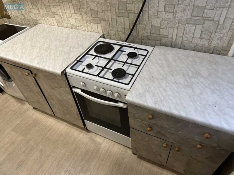 Оренда 1 кімнатної квартири, <a class="location-link" href="/kiev/" title="Недвижимость Київ">Київ</a>, <a class="location-link" href="/kiev/svyatoshinskij/" title="Недвижимость Святошинський район">Святошинський р-н</a>, Академіка Корольова вул. (изображение 9)