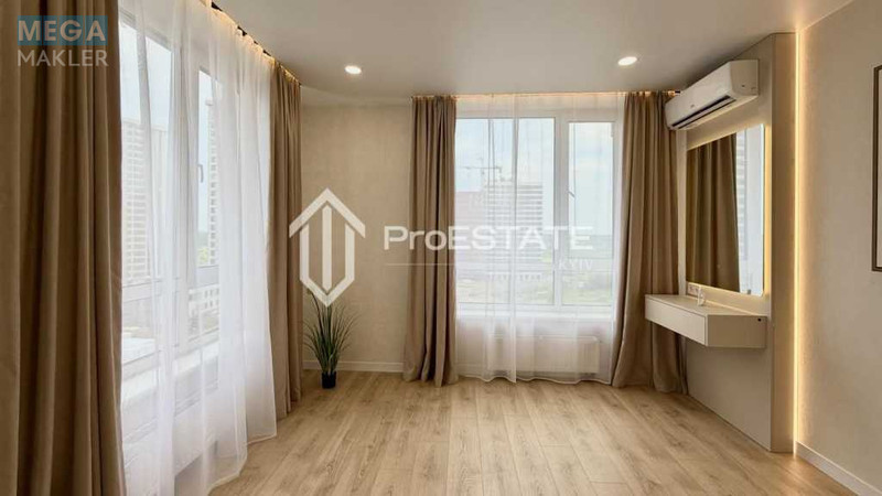 Продаж 2 кімнатної квартири (71/?/23), 8 пов. 21 пов. будинку, <a class="location-link" href="/kiev/" title="Недвижимость Київ">Київ</a>, <a class="location-link" href="/kiev/podolskij/" title="Недвижимость Подільський район">Подільський р-н</a>, Олександра Олеся вул. (изображение 18)