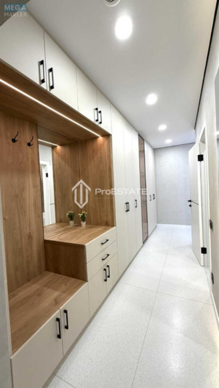 Продаж 1 кімнатної квартири (44/?/15), 7 пов. 25 пов. будинку, <a class="location-link" href="/kiev/" title="Недвижимость Київ">Київ</a>, <a class="location-link" href="/kiev/podolskij/" title="Недвижимость Подільський район">Подільський р-н</a>, Олександра Олеся вул. (изображение 12)