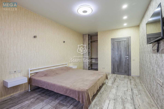 Продаж 1 кімнатної квартири (44/17,5/9,1), 20 пов. 25 пов. будинку, <a class="location-link" href="/brovary/" title="Недвижимость Бровари">Бровари</a>, Київська, 247 (изображение 2)