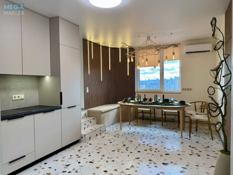 Продаж 1 кімнатної квартири (55/15/20), 21 пов. 25 пов. будинку, <a class="location-link" href="/kiev/" title="Недвижимость Київ">Київ</a>, <a class="location-link" href="/kiev/dneprovskij/" title="Недвижимость Дніпровський район">Дніпровський р-н</a>, Воскресенська вул., 2В (изображение 9)