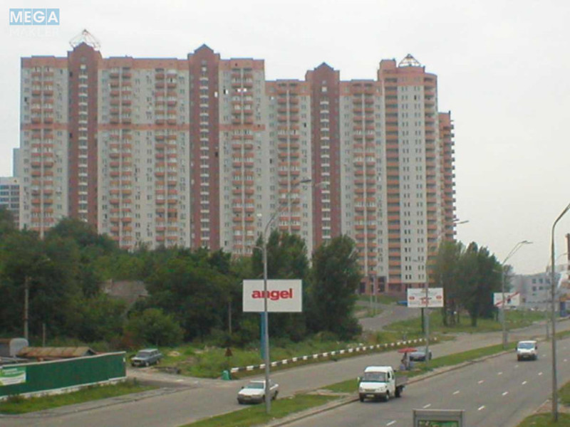 Оренда комерційної нерухомості, 106&nbsp;кв.м, под склад, <a class="location-link" href="/kiev/" title="Недвижимость Київ">Київ</a>, <a class="location-link" href="/kiev/goloseevskij/" title="Недвижимость Голосіївський район">Голосіївський р-н</a>, Феодосийский пер., 14 (изображение 9)