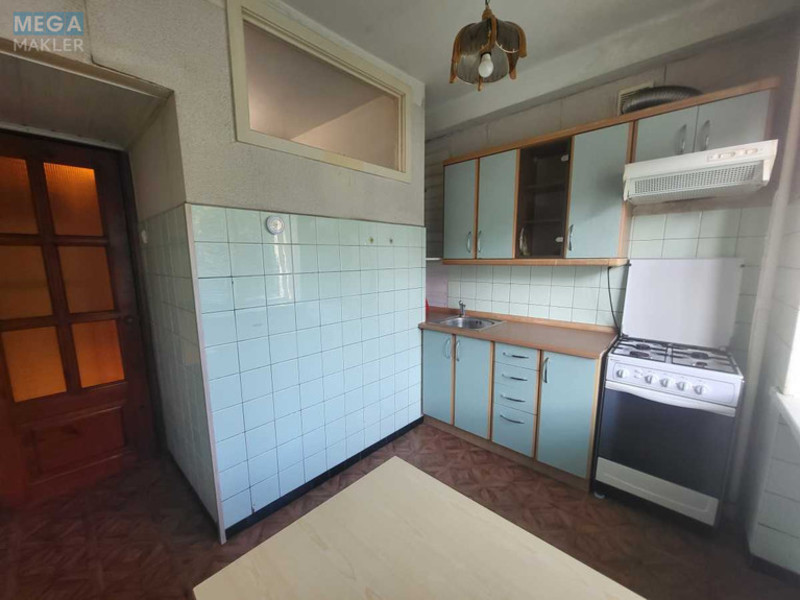 Оренда 1 кімнатної квартири, <a class="location-link" href="/kiev/" title="Недвижимость Київ">Київ</a>, <a class="location-link" href="/kiev/solomenskij/" title="Недвижимость Солом'янський район">Солом'янський р-н</a>, Чоколівський бульв., 19 (изображение 5)