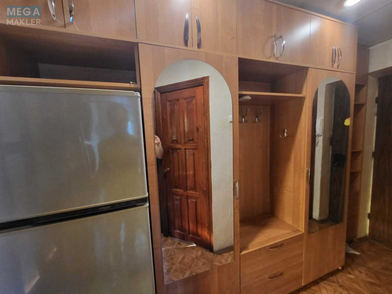 Оренда 1 кімнатної квартири, <a class="location-link" href="/kiev/" title="Недвижимость Київ">Київ</a>, <a class="location-link" href="/kiev/solomenskij/" title="Недвижимость Солом'янський район">Солом'янський р-н</a>, Чоколівський бульв., 19 (изображение 10)