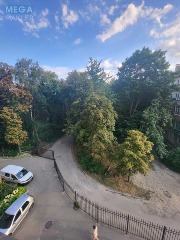 Оренда 1 кімнатної квартири, <a class="location-link" href="/kiev/" title="Недвижимость Київ">Київ</a>, <a class="location-link" href="/kiev/solomenskij/" title="Недвижимость Солом'янський район">Солом'янський р-н</a>, Чоколівський бульв., 19 (изображение 12)