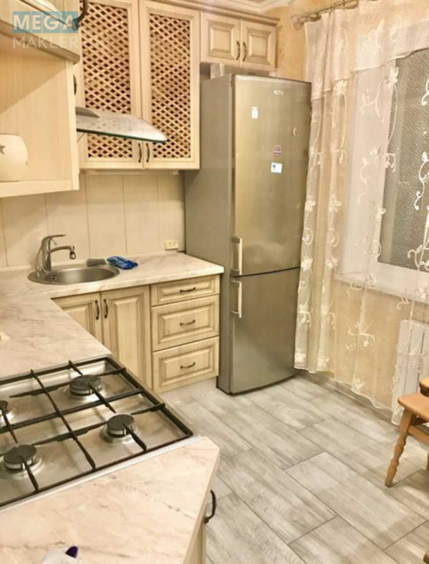 Оренда 3 кімнатної квартири, <a class="location-link" href="/kiev/" title="Недвижимость Київ">Київ</a>, <a class="location-link" href="/kiev/obolonskij/" title="Недвижимость Оболонський район">Оболонський р-н</a>, Героїв Дніпра вул., 38 (изображение 9)
