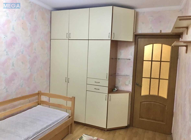 Оренда 3 кімнатної квартири, <a class="location-link" href="/kiev/" title="Недвижимость Київ">Київ</a>, <a class="location-link" href="/kiev/obolonskij/" title="Недвижимость Оболонський район">Оболонський р-н</a>, Героїв Дніпра вул., 38 (изображение 13)