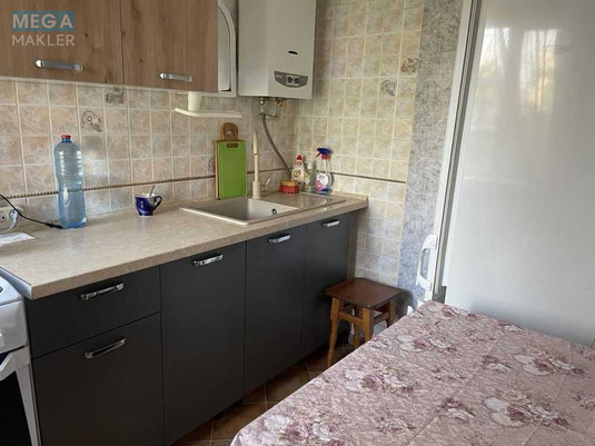 Оренда 2 кімнатної квартири, <a class="location-link" href="/odessa/" title="Недвижимость Одеса">Одеса</a>, <a class="location-link" href="/odessa/malinovskij/" title="Недвижимость Малиновський район">Малиновський р-н</a>, Болгарская, 11/13 (изображение 4)