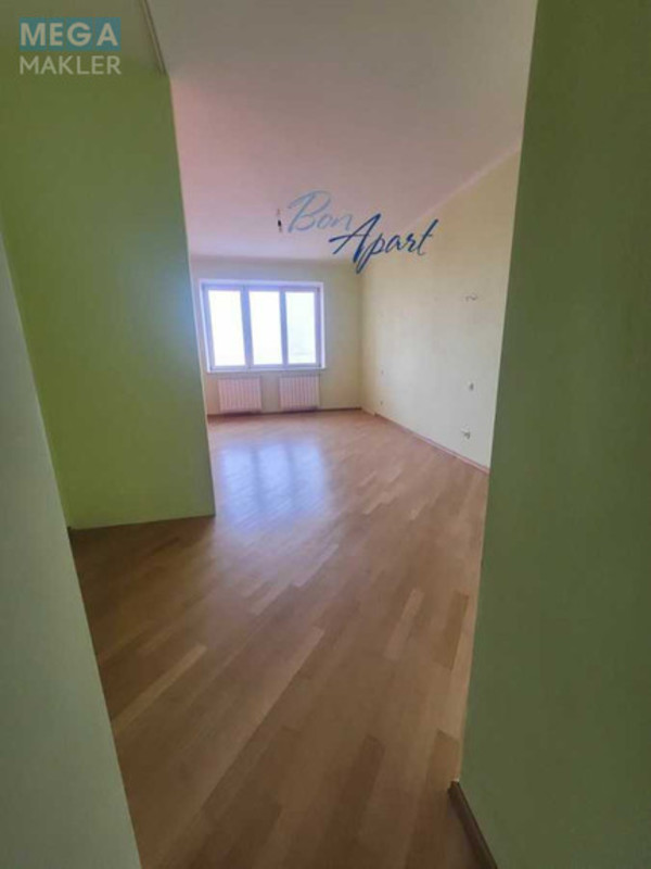 Продаж 3 кімнатної квартири (116/65/12), 10 пов. 15 пов. будинку, <a class="location-link" href="/kiev/" title="Недвижимость Київ">Київ</a>, <a class="location-link" href="/kiev/obolonskij/" title="Недвижимость Оболонський район">Оболонський р-н</a>, Героїв Сталінграду просп., 6Б (изображение 10)