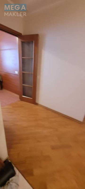 Продаж 3 кімнатної квартири (110,5/71,6/16,7), 3 пов. 18 пов. будинку, <a class="location-link" href="/kiev/" title="Недвижимость Київ">Київ</a>, <a class="location-link" href="/kiev/solomenskij/" title="Недвижимость Солом'янський район">Солом'янський р-н</a>, Соломенская ул., 30 (изображение 18)