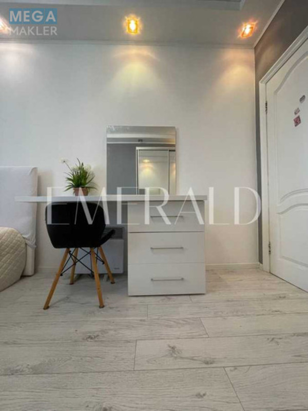 Продаж 3 кімнатної квартири (90,8/46,4/15,8), 14 пов. 14 пов. будинку, <a class="location-link" href="/kiev/" title="Недвижимость Київ">Київ</a>, <a class="location-link" href="/kiev/darnickij/" title="Недвижимость Дарницький район">Дарницький р-н</a>, Вишняковская ул., 13В (изображение 14)