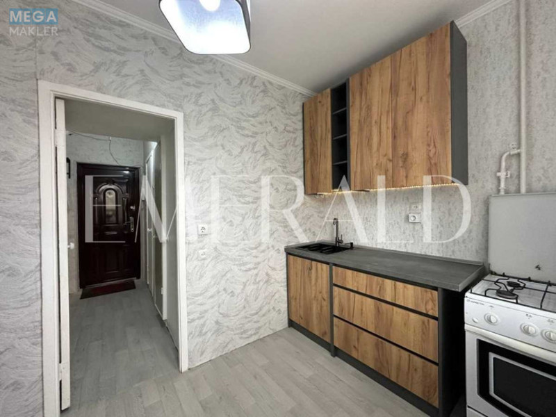 Продаж 1 кімнатної квартири (38/19/7), 7 пов. 9 пов. будинку, <a class="location-link" href="/kiev/" title="Недвижимость Київ">Київ</a>, <a class="location-link" href="/kiev/desnyanskij/" title="Недвижимость Деснянський район">Деснянський р-н</a>, Владимира Маяковского просп., 81А (изображение 3)