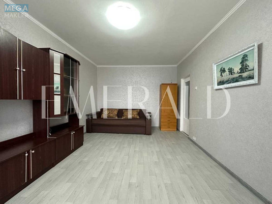 Продаж 1 кімнатної квартири (38/19/7), 7 пов. 9 пов. будинку, <a class="location-link" href="/kiev/" title="Недвижимость Київ">Київ</a>, <a class="location-link" href="/kiev/desnyanskij/" title="Недвижимость Деснянський район">Деснянський р-н</a>, Владимира Маяковского просп., 81А (изображение 8)