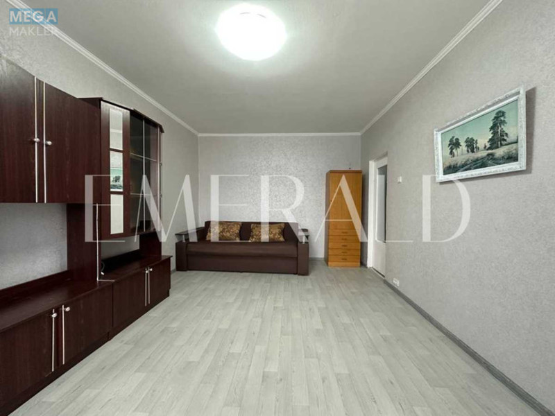 Продаж 1 кімнатної квартири (38/19/7), 7 пов. 9 пов. будинку, <a class="location-link" href="/kiev/" title="Недвижимость Київ">Київ</a>, <a class="location-link" href="/kiev/desnyanskij/" title="Недвижимость Деснянський район">Деснянський р-н</a>, Владимира Маяковского просп., 81А (изображение 8)