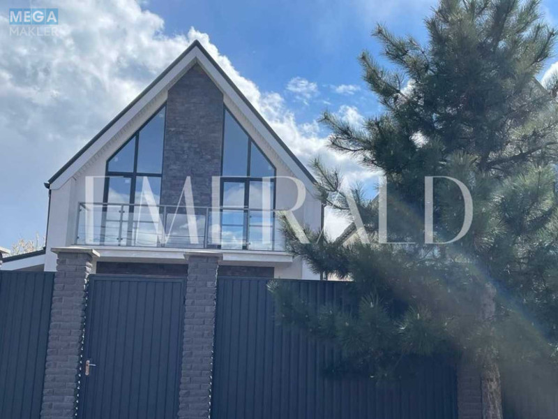 Продаж дома, 2&nbsp;поверху, 142&nbsp;кв.м, 5&nbsp;кімнат, ділянка 4&nbsp;сотки, <a class="location-link" href="/kiev/" title="Недвижимость Київ">Київ</a>, <a class="location-link" href="/kiev/solomenskij/" title="Недвижимость Солом'янський район">Солом'янський р-н</a>, Калиновая ул., 6 (изображение 3)