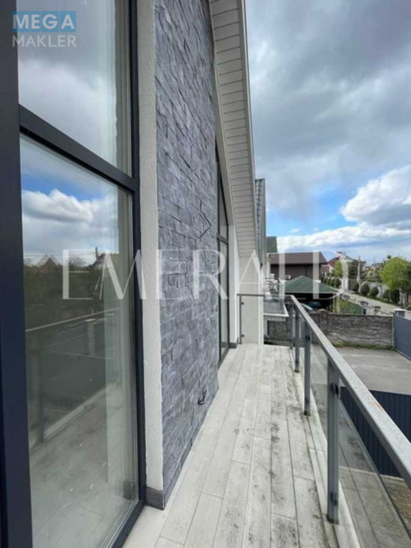 Продаж дома, 2&nbsp;поверху, 142&nbsp;кв.м, 5&nbsp;кімнат, ділянка 4&nbsp;сотки, <a class="location-link" href="/kiev/" title="Недвижимость Київ">Київ</a>, <a class="location-link" href="/kiev/solomenskij/" title="Недвижимость Солом'янський район">Солом'янський р-н</a>, Калиновая ул., 6 (изображение 5)