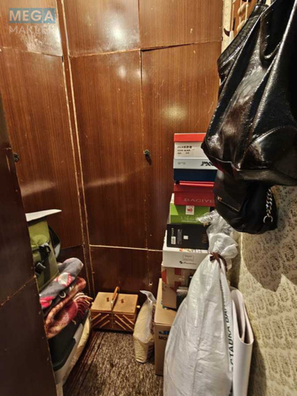 Продаж 3 кімнатної квартири (70/44/8), 15 пов. 16 пов. будинку, <a class="location-link" href="/kiev/" title="Недвижимость Київ">Київ</a>, <a class="location-link" href="/kiev/dneprovskij/" title="Недвижимость Дніпровський район">Дніпровський р-н</a>, Романа Шухевича просп., 2 (изображение 8)