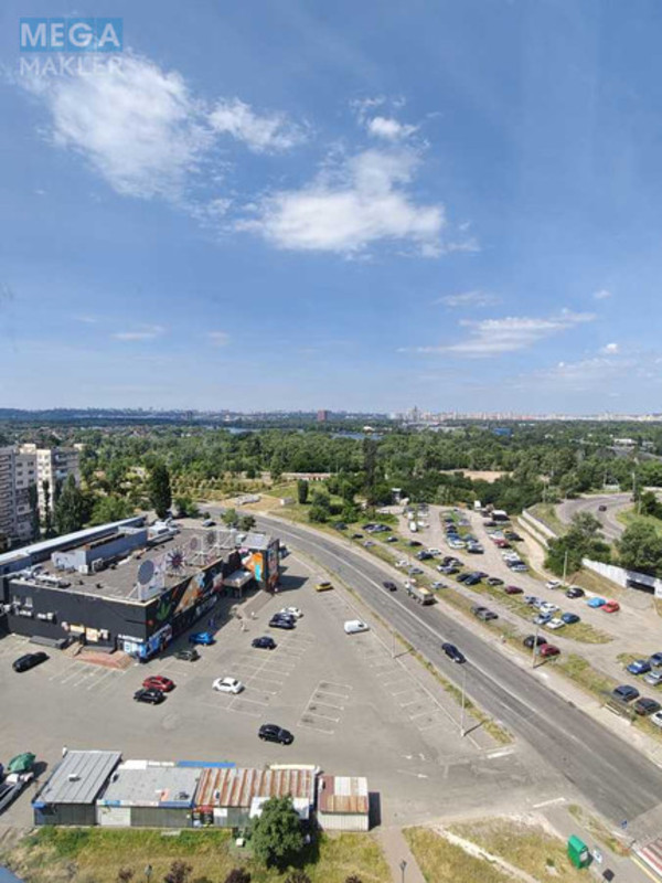 Продаж 3 кімнатної квартири (70/44/8), 15 пов. 16 пов. будинку, <a class="location-link" href="/kiev/" title="Недвижимость Київ">Київ</a>, <a class="location-link" href="/kiev/dneprovskij/" title="Недвижимость Дніпровський район">Дніпровський р-н</a>, Романа Шухевича просп., 2 (изображение 17)