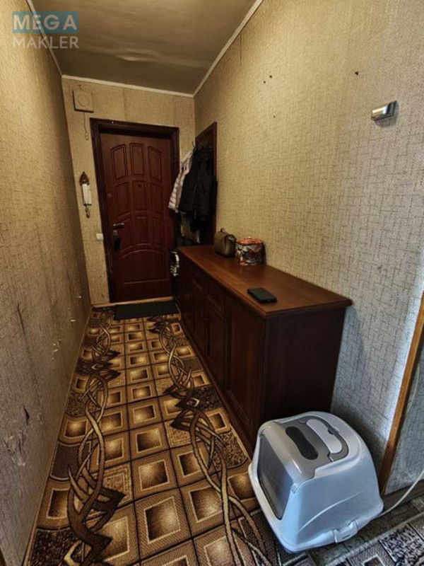 Продаж 3 кімнатної квартири (70/44/8), 15 пов. 16 пов. будинку, <a class="location-link" href="/kiev/" title="Недвижимость Київ">Київ</a>, <a class="location-link" href="/kiev/dneprovskij/" title="Недвижимость Дніпровський район">Дніпровський р-н</a>, Романа Шухевича просп., 2 (изображение 20)