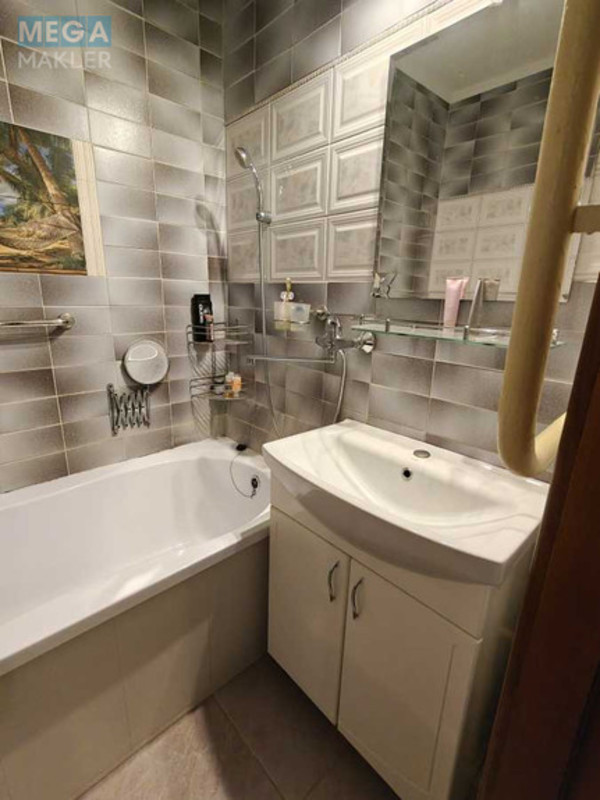 Оренда 2 кімнатної квартири, <a class="location-link" href="/kiev/" title="Недвижимость Київ">Київ</a>, <a class="location-link" href="/kiev/darnickij/" title="Недвижимость Дарницький район">Дарницький р-н</a>, Петра Григоренка просп., 39 (изображение 15)