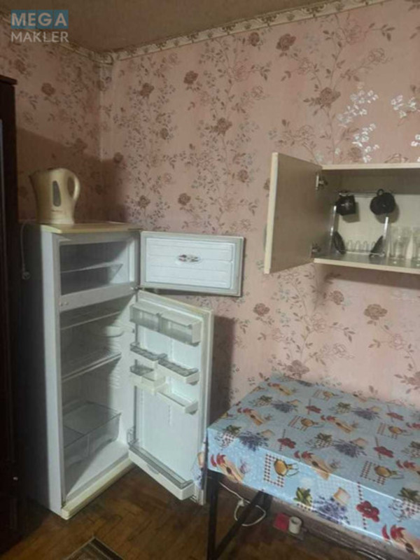 Продаж 1 кімнатної квартири (27,4/?/?), 4 пов. 9 пов. будинку, <a class="location-link" href="/kiev/" title="Недвижимость Київ">Київ</a>, <a class="location-link" href="/kiev/podolskij/" title="Недвижимость Подільський район">Подільський р-н</a>, Світлицького вул., 24-а (изображение 5)