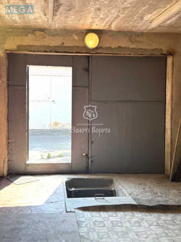 Продаж комерційної нерухомості, 47,30&nbsp;кв.м, <a class="location-link" href="/kiev/" title="Недвижимость Київ">Київ</a>, <a class="location-link" href="/kiev/podolskij/" title="Недвижимость Подільський район">Подільський р-н</a>, Полкова вул., 74/76а (изображение 7)