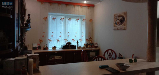 Продаж дома, 3&nbsp;поверху, 470&nbsp;кв.м, 7&nbsp;кімнат, ділянка 15&nbsp;соток, <a class="location-link" href="/dnepropetrovsk/" title="Недвижимость Дніпра">Дніпро</a>, Бєлградська (изображение 10)
