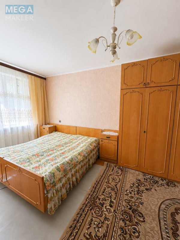 Продаж 2 кімнатної квартири (47,7/17/6,2), 2 пов. 5 пов. будинку, <a class="location-link" href="/chernigov/" title="Недвижимость Чернігів">Чернігів</a>, <a class="location-link" href="/chernigov/desnyanskij/" title="Недвижимость Деснянський район">Деснянський р-н</a>, Соборності, 12 (изображение 5)