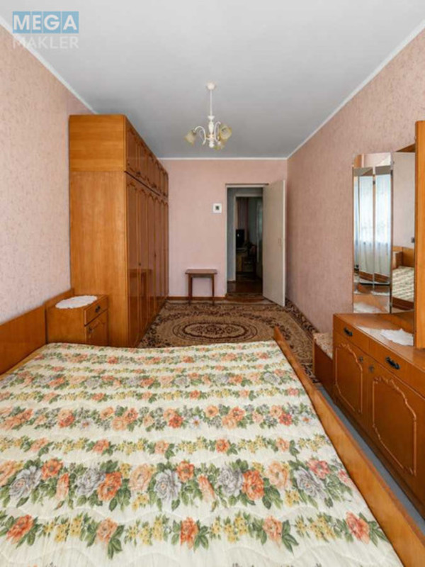 Продаж 2 кімнатної квартири (47,7/17/6,2), 2 пов. 5 пов. будинку, <a class="location-link" href="/chernigov/" title="Недвижимость Чернігів">Чернігів</a>, <a class="location-link" href="/chernigov/desnyanskij/" title="Недвижимость Деснянський район">Деснянський р-н</a>, Соборності, 12 (изображение 6)