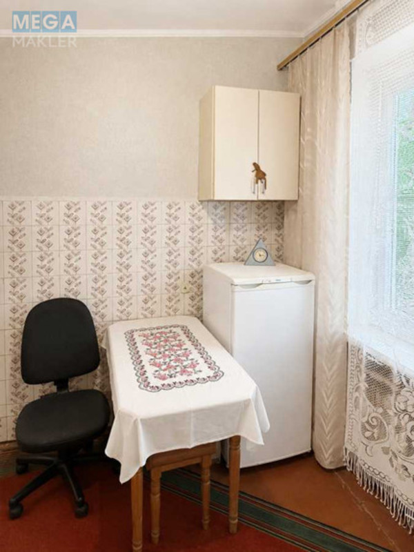 Продаж 2 кімнатної квартири (47,7/17/6,2), 2 пов. 5 пов. будинку, <a class="location-link" href="/chernigov/" title="Недвижимость Чернігів">Чернігів</a>, <a class="location-link" href="/chernigov/desnyanskij/" title="Недвижимость Деснянський район">Деснянський р-н</a>, Соборності, 12 (изображение 12)