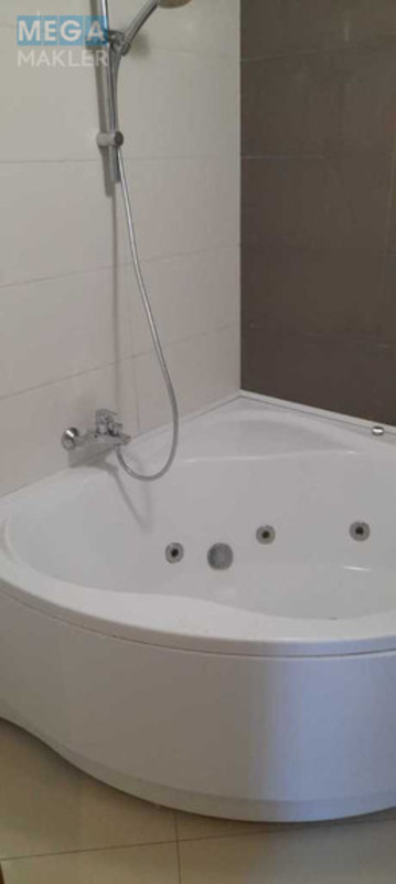 Оренда 2 кімнатної квартири, <a class="location-link" href="/odessa/" title="Недвижимость Одеса">Одеса</a>, <a class="location-link" href="/odessa/primorskij/" title="Недвижимость Приморський район">Приморський р-н</a>, Гагаринское плато, 5а (изображение 7)