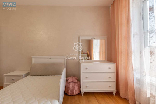 Продаж 4 кімнатної квартири (139/70/30), 9 пов. 10 пов. будинку, <a class="location-link" href="/sofievskaya-borshagovka/" title="Недвижимость Софіївська Борщагівка">Софіївська Борщагівка</a>, Героїв Небесної Сотні просп., 18/1 (изображение 9)
