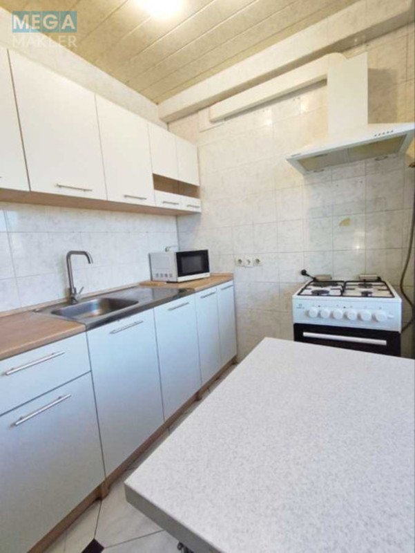 Продаж 3 кімнатної квартири (63/45/6), 6 пов. 9 пов. будинку, <a class="location-link" href="/kiev/" title="Недвижимость Київ">Київ</a>, <a class="location-link" href="/kiev/dneprovskij/" title="Недвижимость Дніпровський район">Дніпровський р-н</a>, Плеханова вул., 4а (изображение 8)