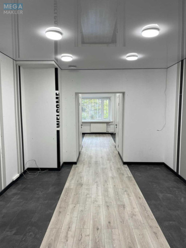 Продаж комерційної нерухомості, 45&nbsp;кв.м, под офис, <a class="location-link" href="/kiev/" title="Недвижимость Київ">Київ</a>, <a class="location-link" href="/kiev/pecherskij/" title="Недвижимость Печерський район">Печерський р-н</a>, Василия Тютюнника ул., 56 (изображение 5)
