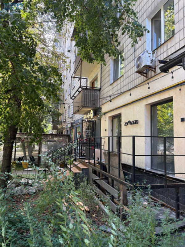 Продаж комерційної нерухомості, 45&nbsp;кв.м, под офис, <a class="location-link" href="/kiev/" title="Недвижимость Київ">Київ</a>, <a class="location-link" href="/kiev/pecherskij/" title="Недвижимость Печерський район">Печерський р-н</a>, Василия Тютюнника ул., 56 (изображение 19)