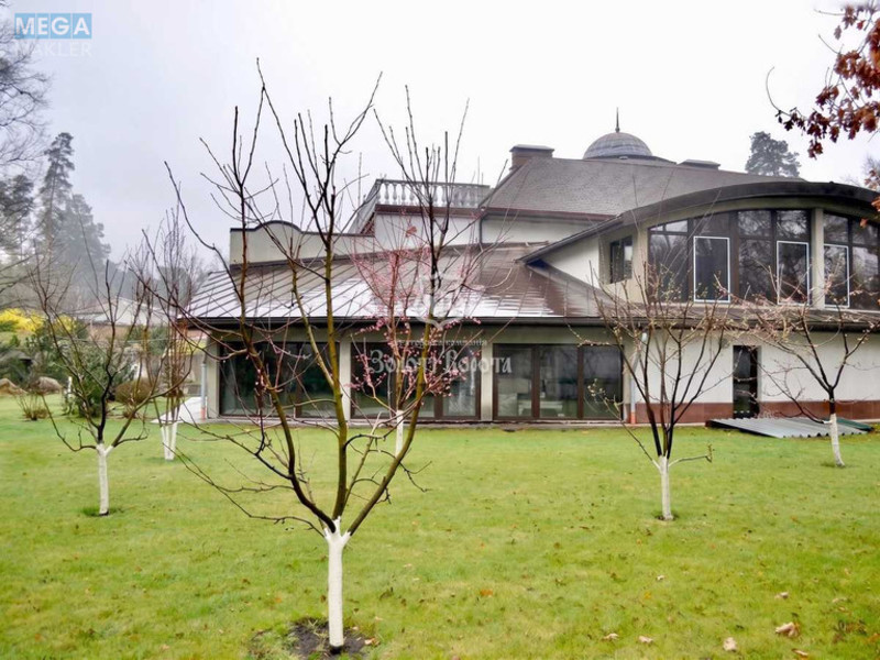 Продаж дома, 3&nbsp;поверху, 1&nbsp;432&nbsp;кв.м, 6&nbsp;кімнат, ділянка 35&nbsp;соток, <a class="location-link" href="/kiev/" title="Недвижимость Київ">Київ</a>, <a class="location-link" href="/kiev/svyatoshinskij/" title="Недвижимость Святошинський район">Святошинський р-н</a>, Житомирське шосе, 4а (изображение 5)