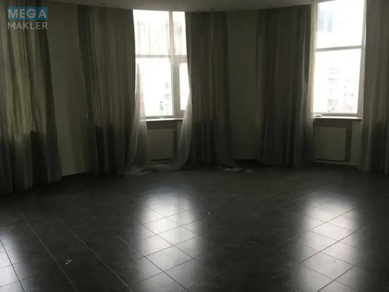 Продаж 3 кімнатної квартири (193,2/102/?), 7 пов. 18 пов. будинку, <a class="location-link" href="/kiev/" title="Недвижимость Київ">Київ</a>, <a class="location-link" href="/kiev/pecherskij/" title="Недвижимость Печерський район">Печерський р-н</a>, Ковпака вул., 17 (изображение 9)