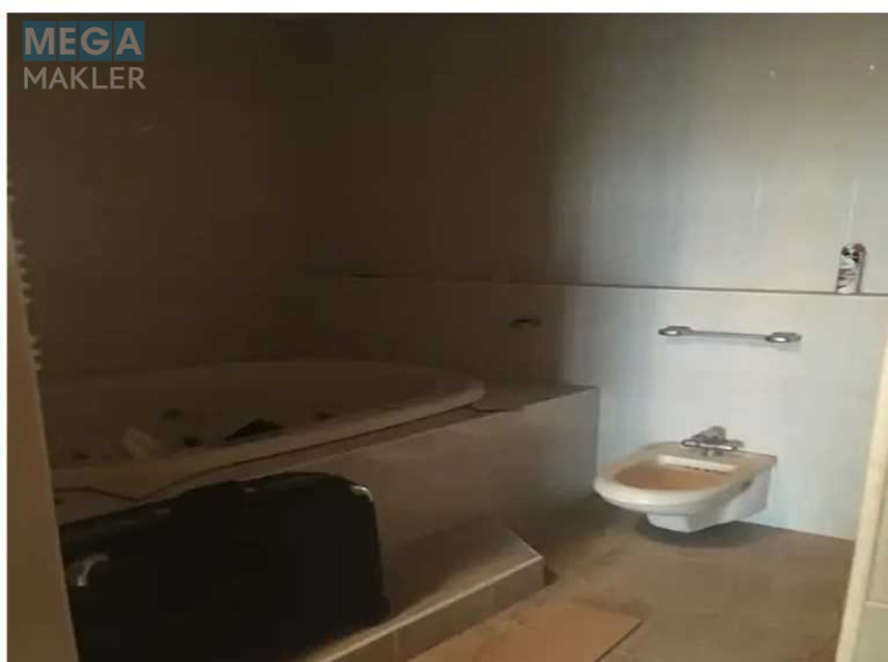 Продаж 3 кімнатної квартири (193,2/102/?), 7 пов. 18 пов. будинку, <a class="location-link" href="/kiev/" title="Недвижимость Київ">Київ</a>, <a class="location-link" href="/kiev/pecherskij/" title="Недвижимость Печерський район">Печерський р-н</a>, Ковпака вул., 17 (изображение 11)