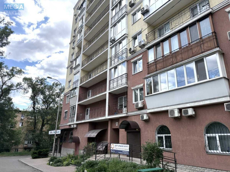 Продаж 2 кімнатної квартири (52/31/10), 2 пов. 10 пов. будинку, <a class="location-link" href="/kiev/" title="Недвижимость Київ">Київ</a>, <a class="location-link" href="/kiev/podolskij/" title="Недвижимость Подільський район">Подільський р-н</a>, Сирецька вул., 32 (изображение 9)