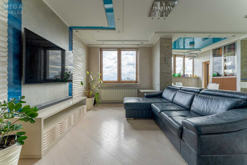 Продаж 4 кімнатної квартири (150/90/12), 10 пов. 19 пов. будинку, <a class="location-link" href="/kiev/" title="Недвижимость Київ">Київ</a>, <a class="location-link" href="/kiev/shevchenkovskij/" title="Недвижимость Шевченківський район">Шевченківський р-н</a>, Сикорского ул., 1 (изображение 8)