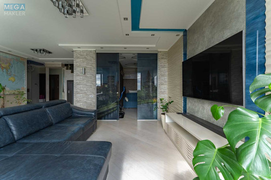 Продаж 4 кімнатної квартири (150/90/12), 10 пов. 19 пов. будинку, <a class="location-link" href="/kiev/" title="Недвижимость Київ">Київ</a>, <a class="location-link" href="/kiev/shevchenkovskij/" title="Недвижимость Шевченківський район">Шевченківський р-н</a>, Сикорского ул., 1 (изображение 9)