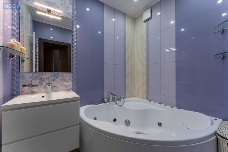 Продаж 4 кімнатної квартири (150/90/12), 10 пов. 19 пов. будинку, <a class="location-link" href="/kiev/" title="Недвижимость Київ">Київ</a>, <a class="location-link" href="/kiev/shevchenkovskij/" title="Недвижимость Шевченківський район">Шевченківський р-н</a>, Сикорского ул., 1 (изображение 20)