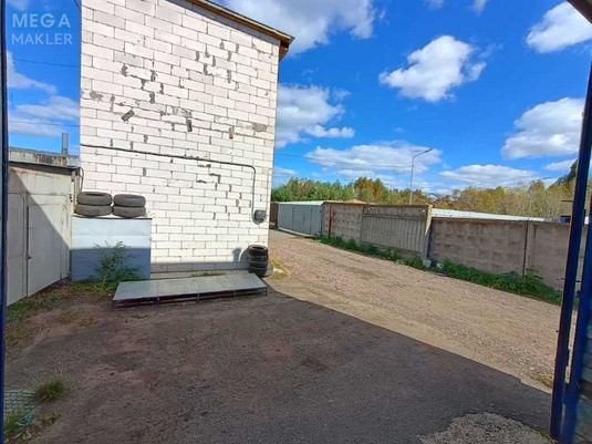 Оренда комерційної нерухомості, 270&nbsp;кв.м, <a class="location-link" href="/kiev/" title="Недвижимость Київ">Київ</a>, <a class="location-link" href="/kiev/desnyanskij/" title="Недвижимость Деснянський район">Деснянський р-н</a>, Пухівська вул. (изображение 6)