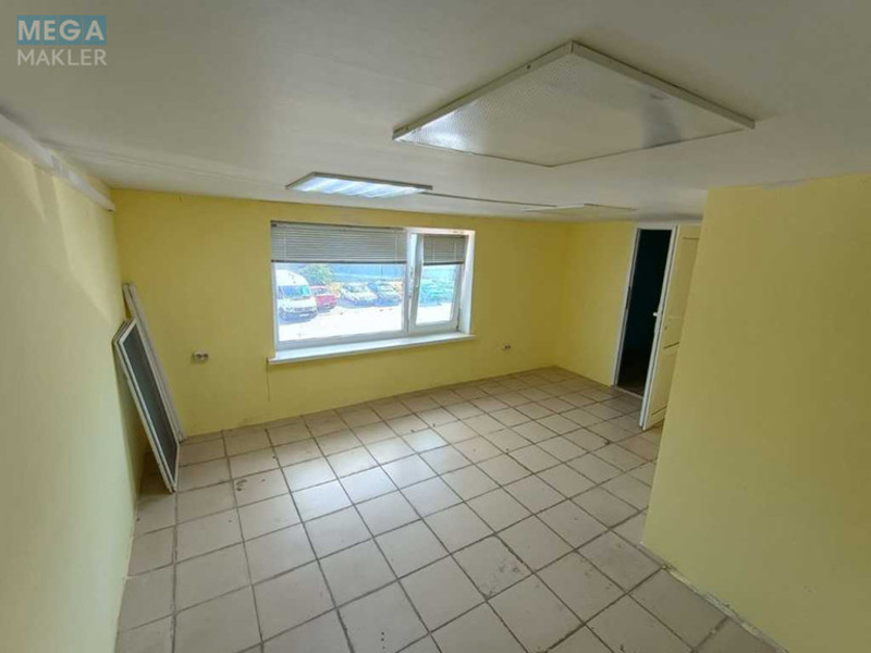 Оренда комерційної нерухомості, 270&nbsp;кв.м, <a class="location-link" href="/kiev/" title="Недвижимость Київ">Київ</a>, <a class="location-link" href="/kiev/desnyanskij/" title="Недвижимость Деснянський район">Деснянський р-н</a>, Пухівська вул. (изображение 22)